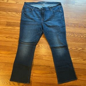 Old Navy Original Mid-Rise Bootcut Jean